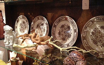 Vintage Holiday Entertaining Pieces and Hostess Gifts