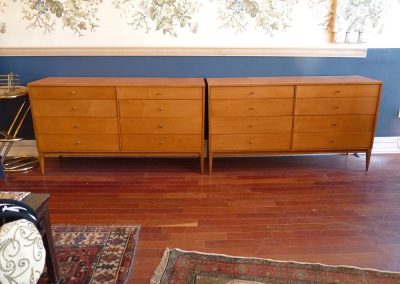 Mid Century Modern Pair of Paul McCobb Planner Group 8-drawer dressers